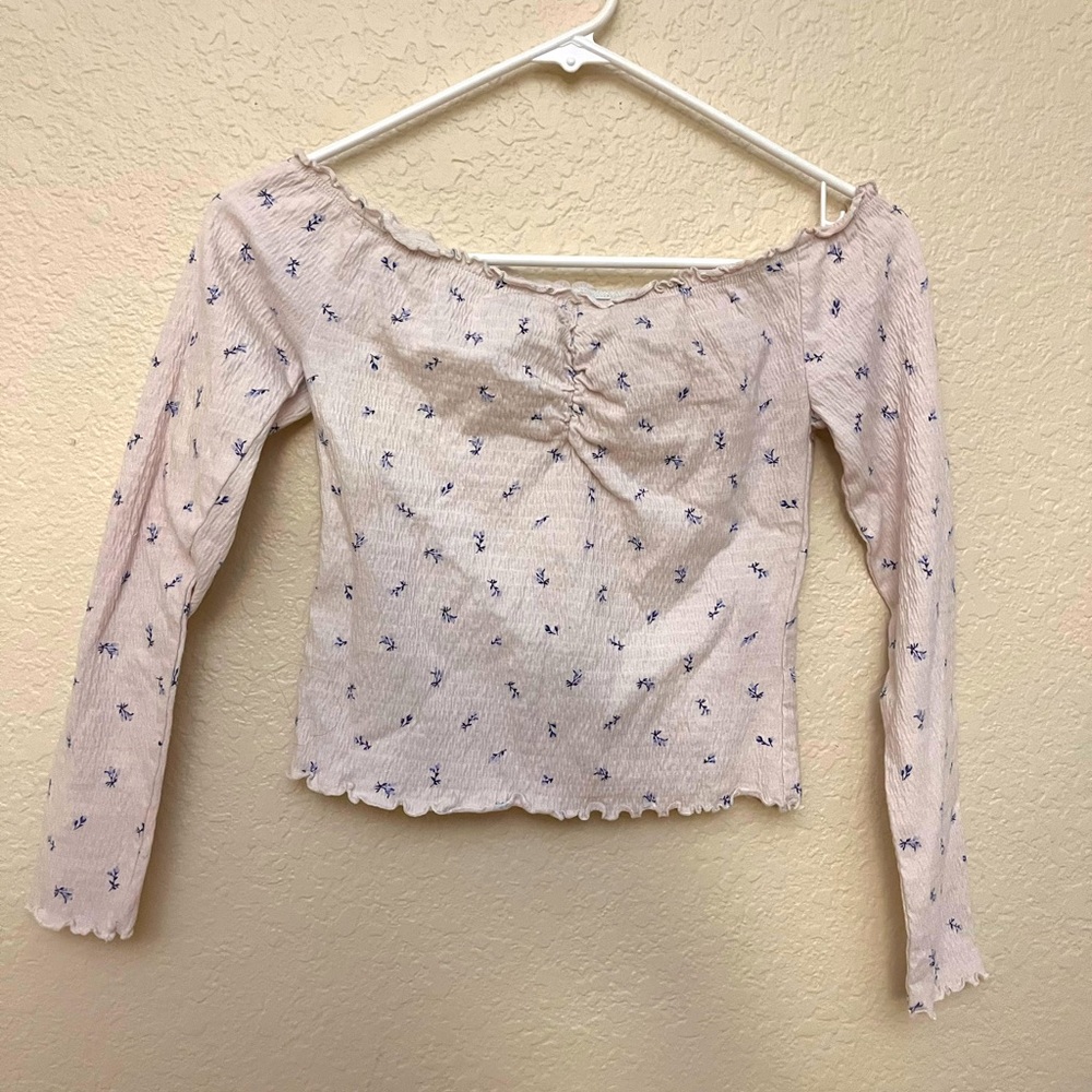 Arizona Jeans Co. Off The Shoulder Long Sleeve